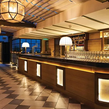 Kimpton Charlotte Square By Ihg-3
